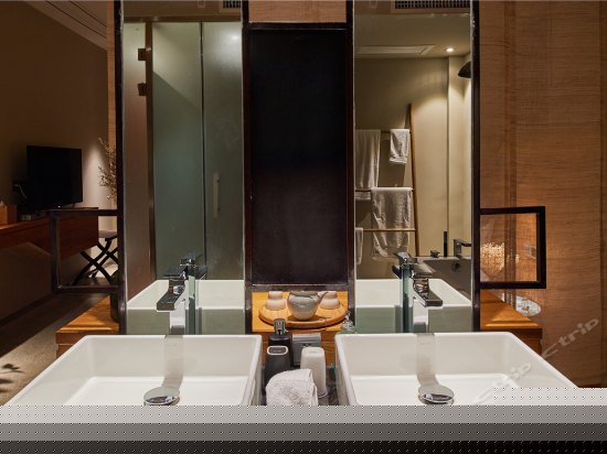 最美夕阳海景花园大床房