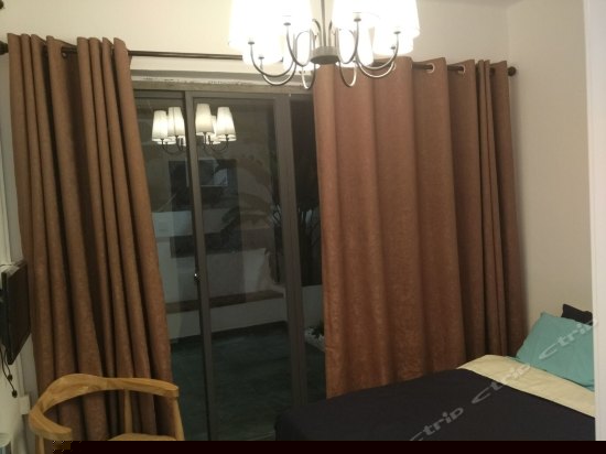 101园景1.8大床房