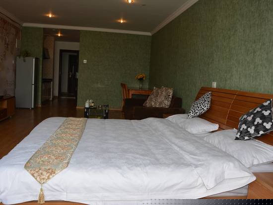 雅阁温馨大床房