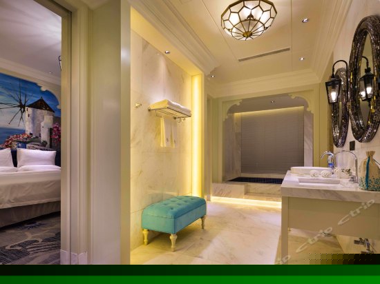 私属汤池观景房