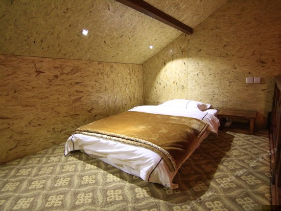 雪景复式家庭房