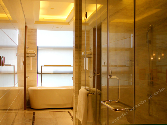 特色豪华市景大床房