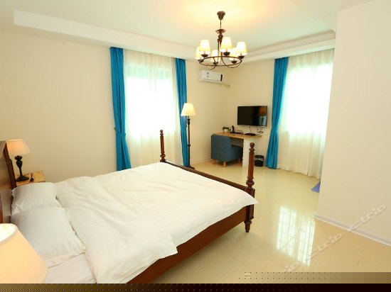 高级豪华大床房