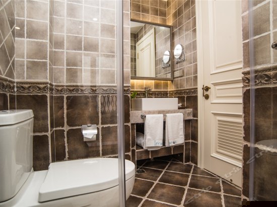 双面豪华海景套房