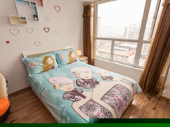 爱系列舒适大床房