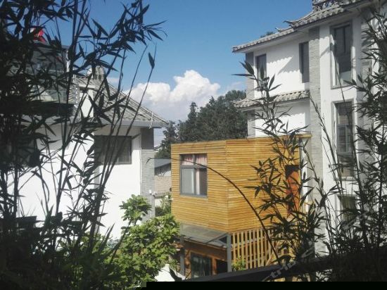 豪华蜜月星空房