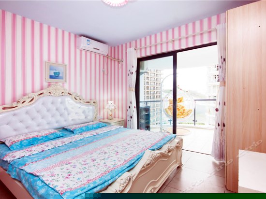 豪华海景家庭房（三房一厅）