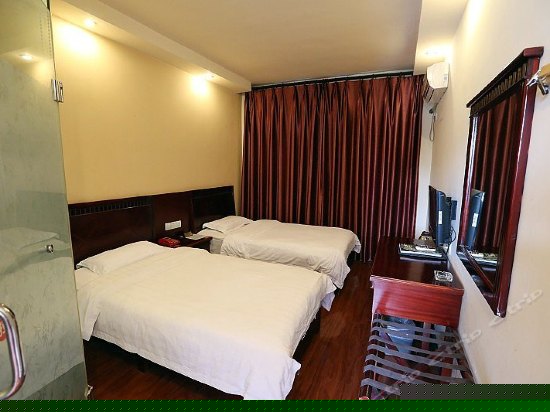 豪华商务标间B(中宾)