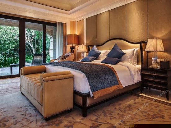 康莱德总统别墅五卧室