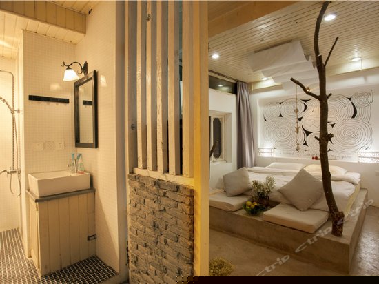 雪莲花独立露台观景大床房