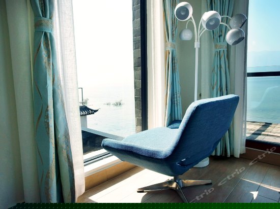 豪华海景双床房