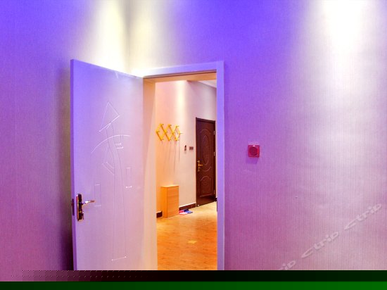 两室一厅温馨家庭房