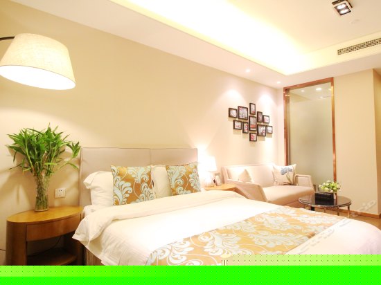 精品城景大床房