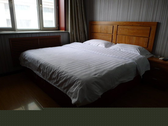 标准间（一张床）