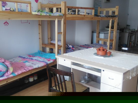 女生十人房（床位）