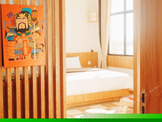 日式山景大床房