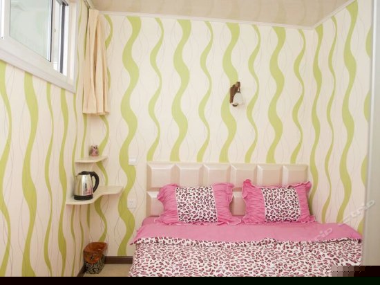 温馨精品大床房