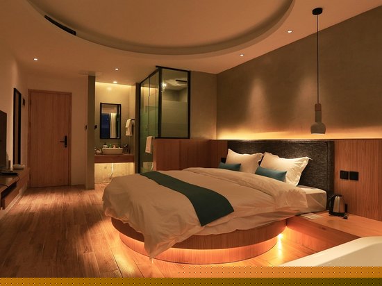 精致海景圆床房