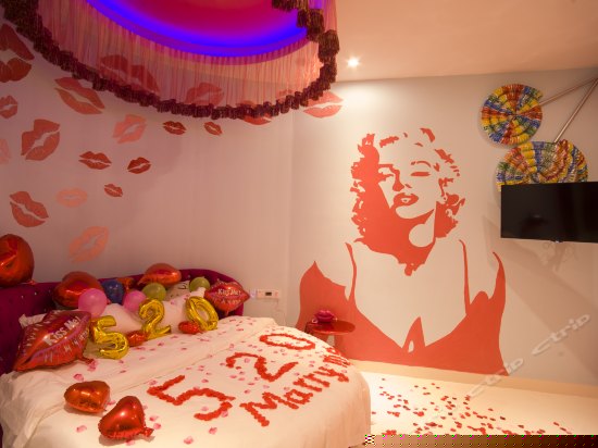 依恋之 fun(无窗)