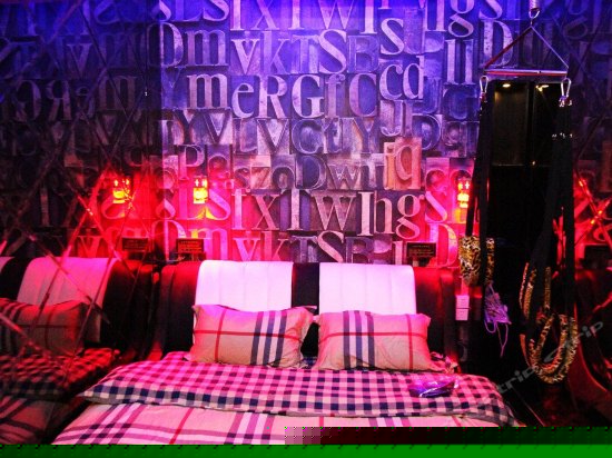 激情空间主题房