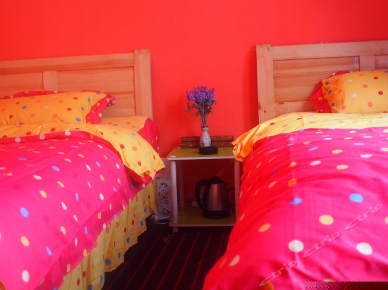 粉红浪漫阳光标准间