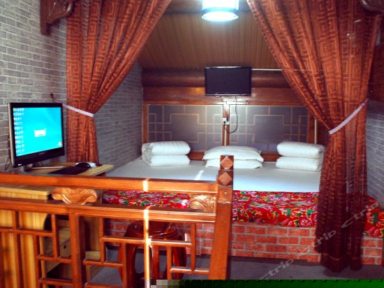 阁楼复式家庭套房