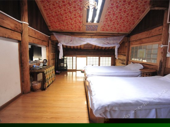 二楼观景家庭房