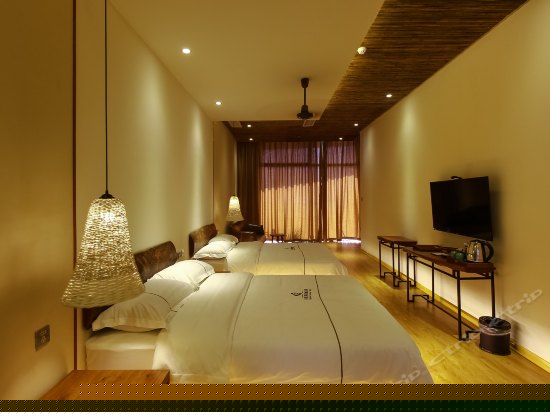 豪华高级海景双床房