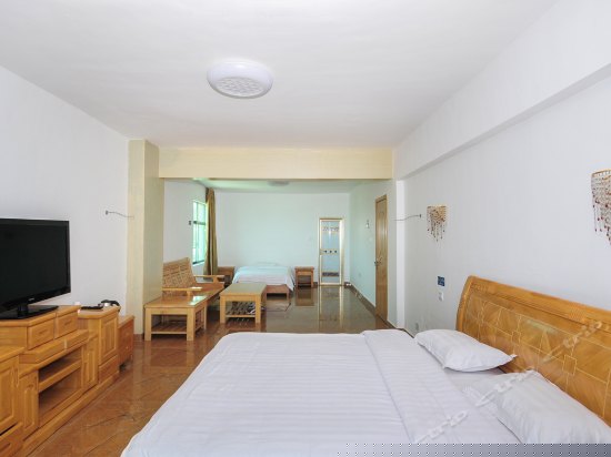 豪华山海全景家庭房