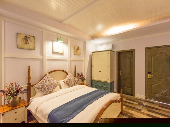 美式田园园景大床房