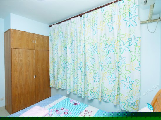 高层豪华正海景180度四室一厅套房803