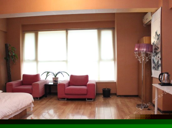 商务精装豪华标准间