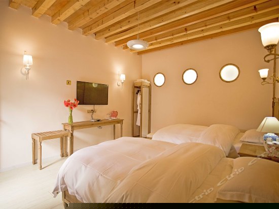 民间歌谣双床房