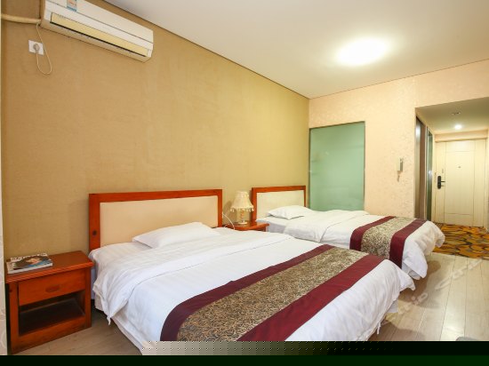 豪华大床标准间