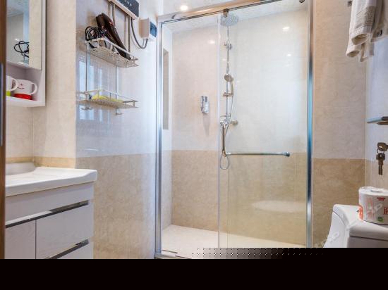 时尚精装海景小2房1厅