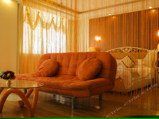 高级豪华大床房