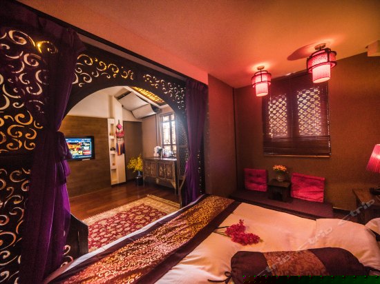 豪华温馨蜜月房