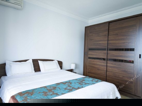 阳光海岸海景三居室