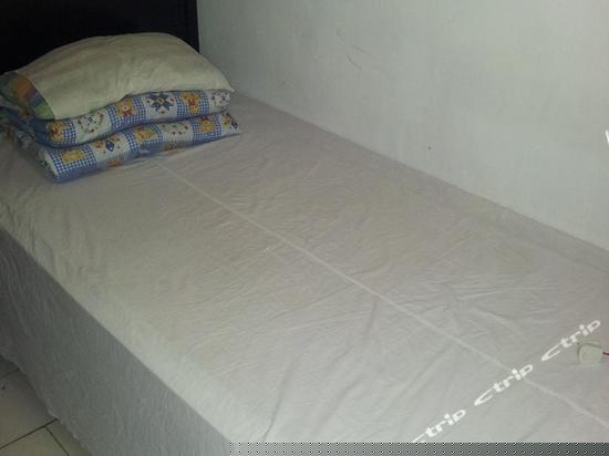 普通房（公共卫浴）