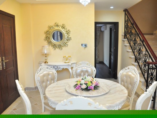 六房十二床双拼别墅F房