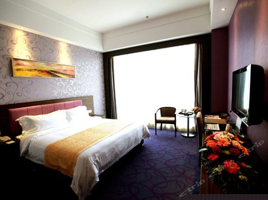 行政豪华大床房