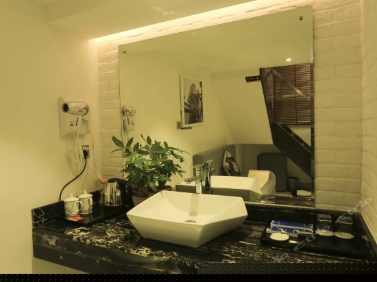 特价复式大床房