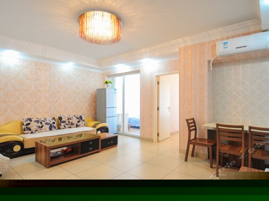 山景景观两厅两厅套房