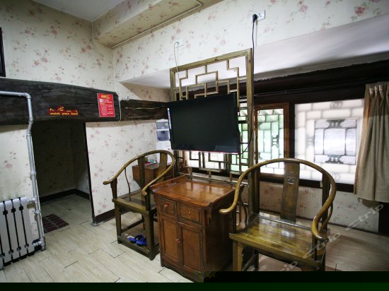 合家欢乐亲子房