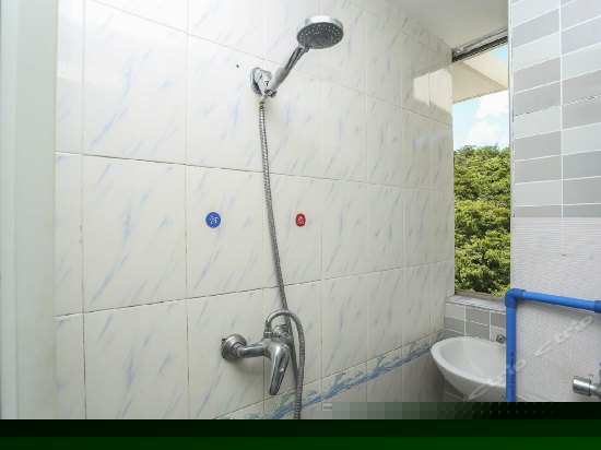 山景阳台大床房