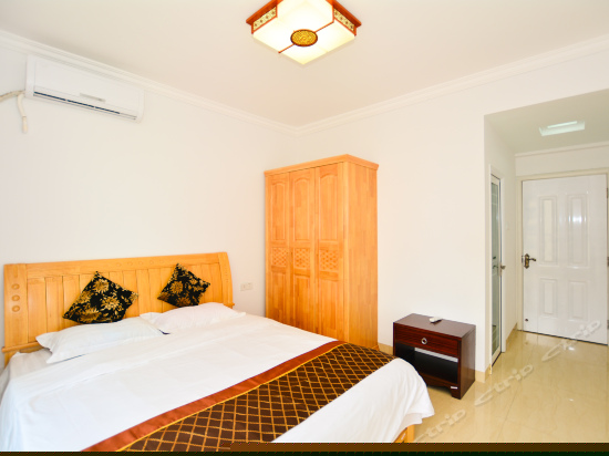 椰韵园景三房一厅