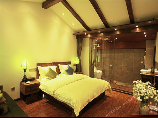 云起龙襄（大床房）