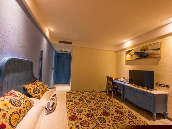 豪华地中海海景蜜月大床房