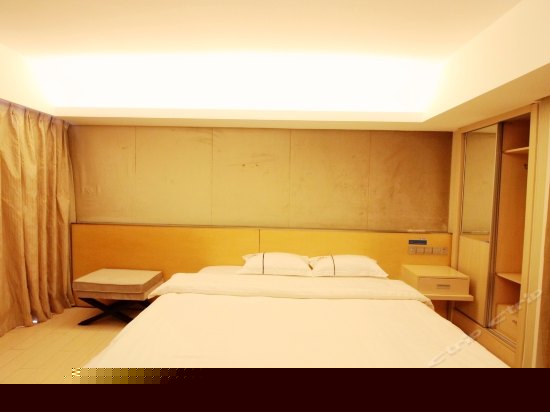 豪华海景大床房