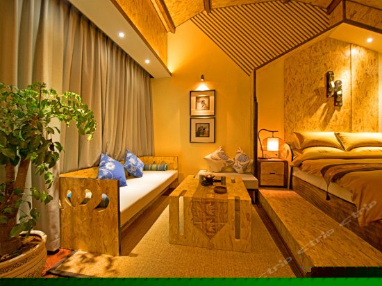 豪华雪山观景大床房